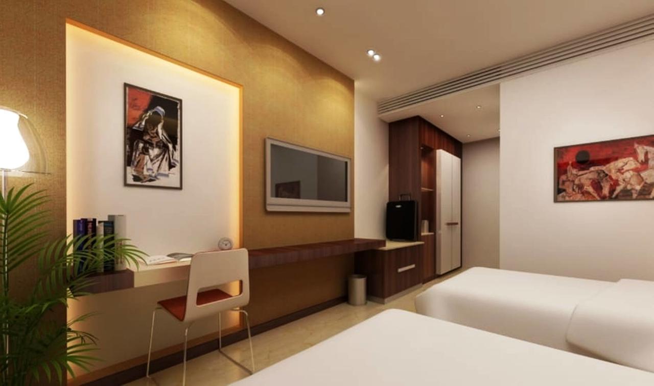Hotel Vipul Grand Gurgaon Dış mekan fotoğraf